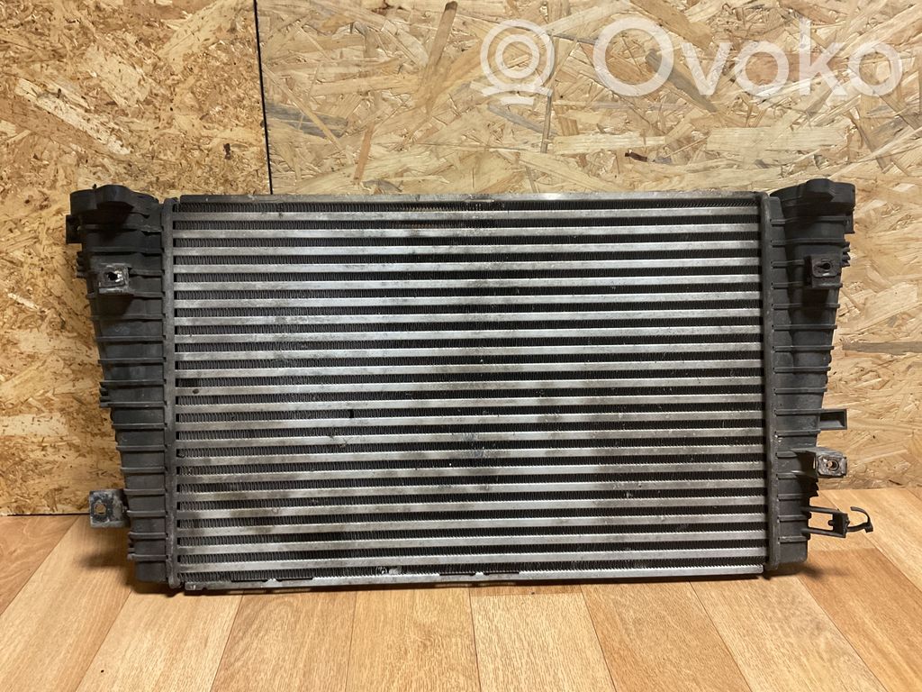 Opel Zafira B Interkūlerio radiatorius 