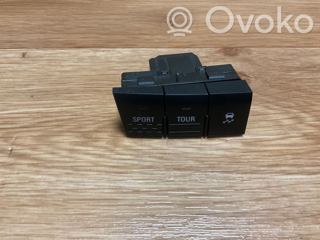 Opel Insignia A ESP (stability program) switch 