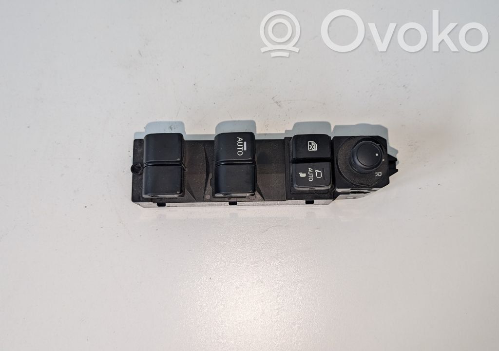Mazda 2 Electric window control switch 