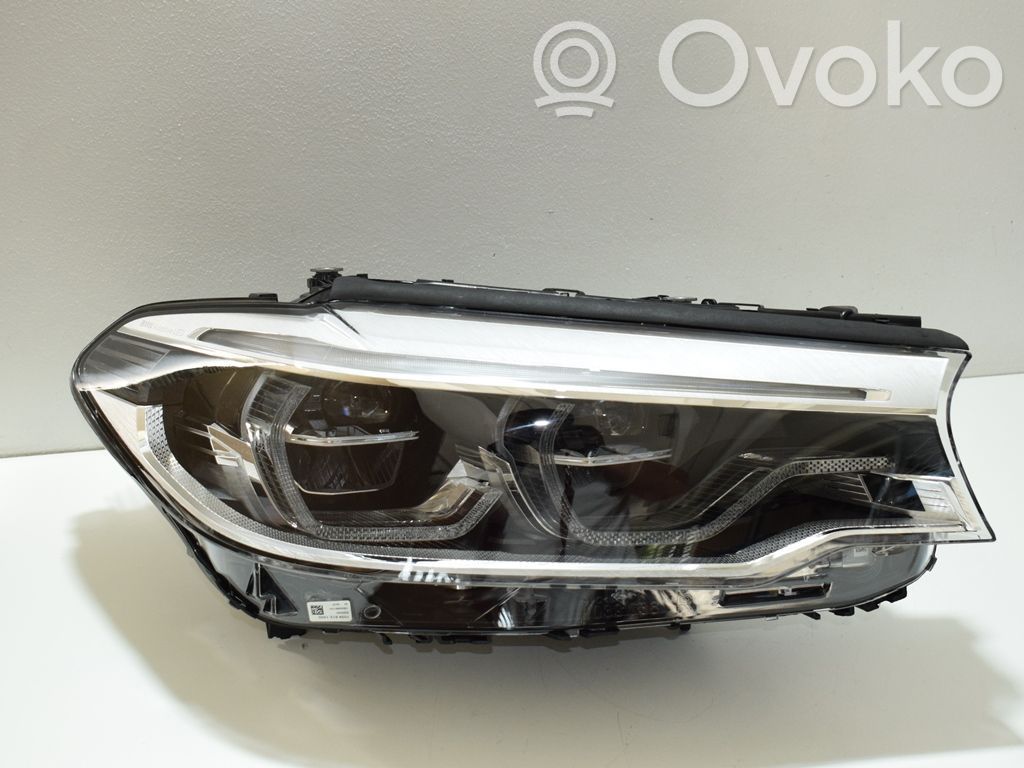 Lampa przednia   8499110,10390020260RE,10396121000,1039612C009,EPX777