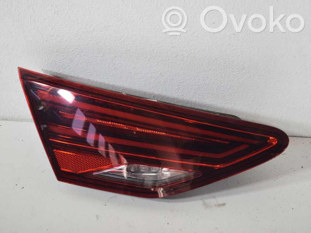 Seat Leon (5F) Tailgate rear/tail lights 