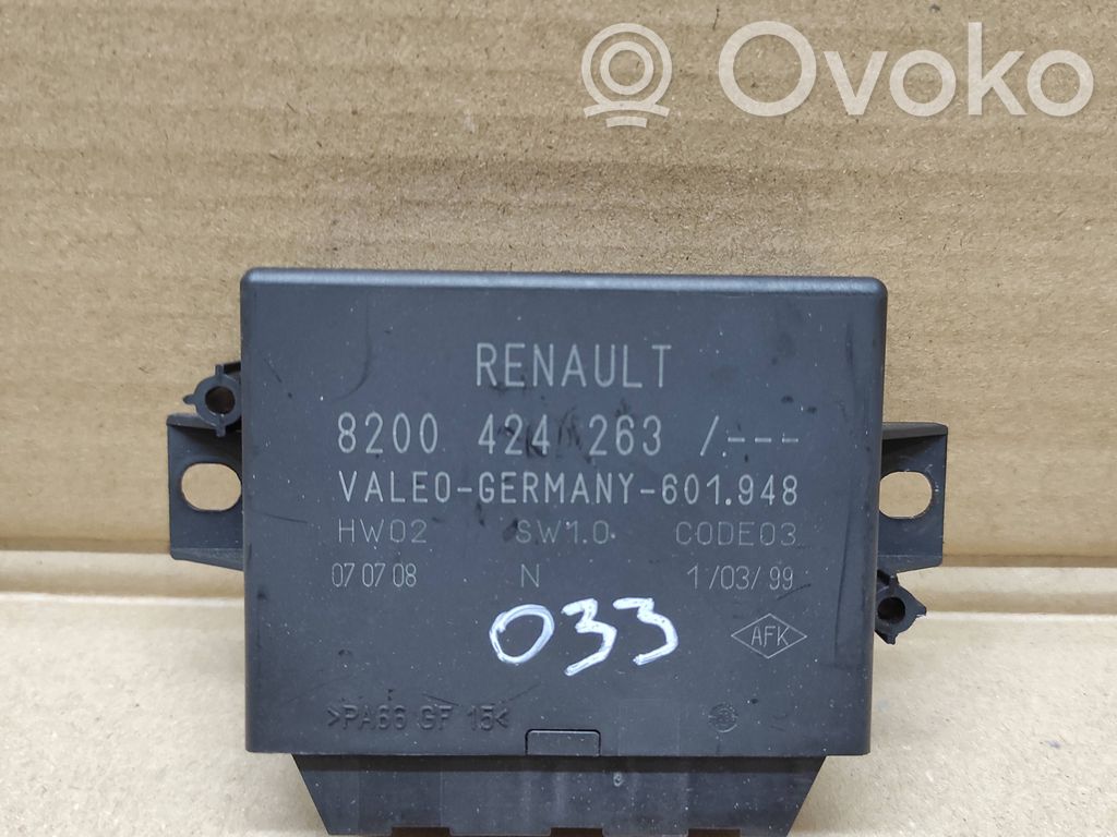 Renault Megane II Pysäköintitutkan (PCD) ohjainlaite/moduuli 