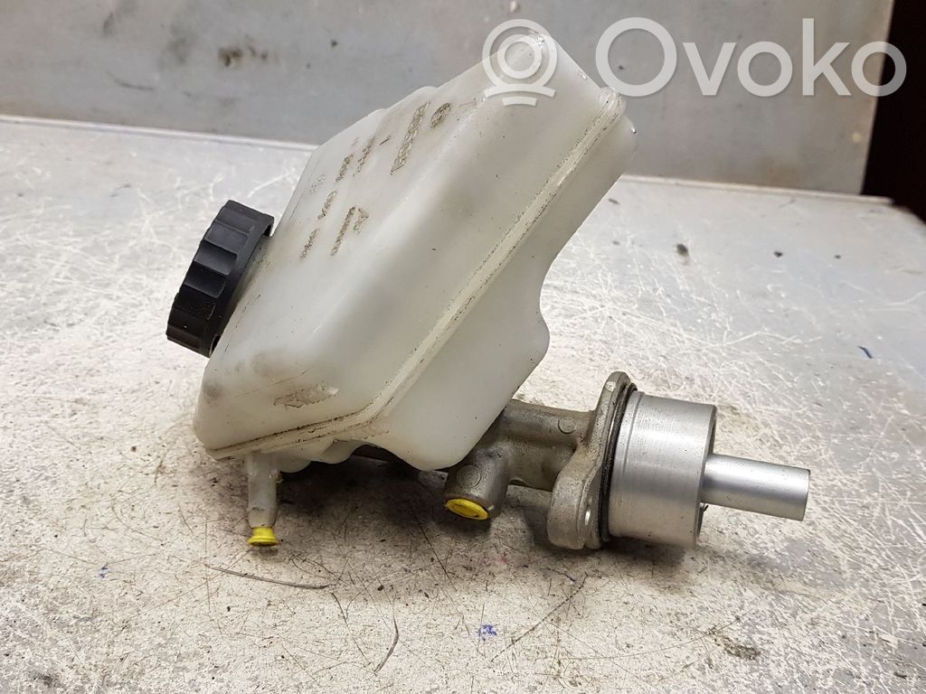 Opel Corsa C Pääjarrusylinteri 