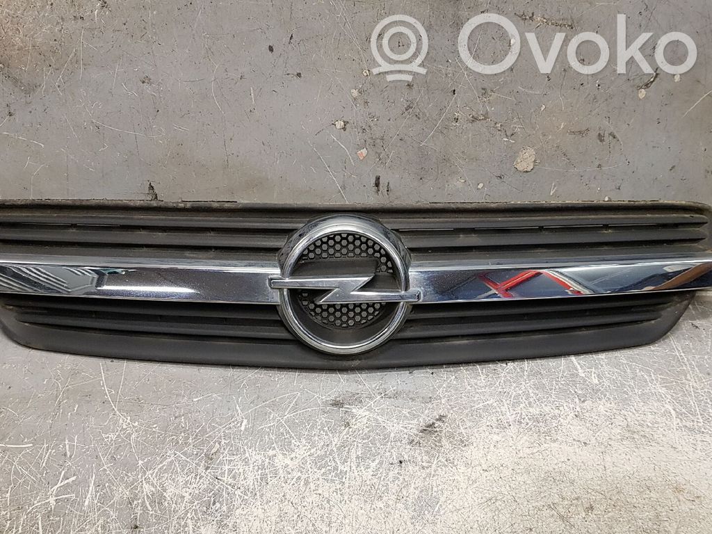 Opel Meriva A Atrapa chłodnicy / Grill 