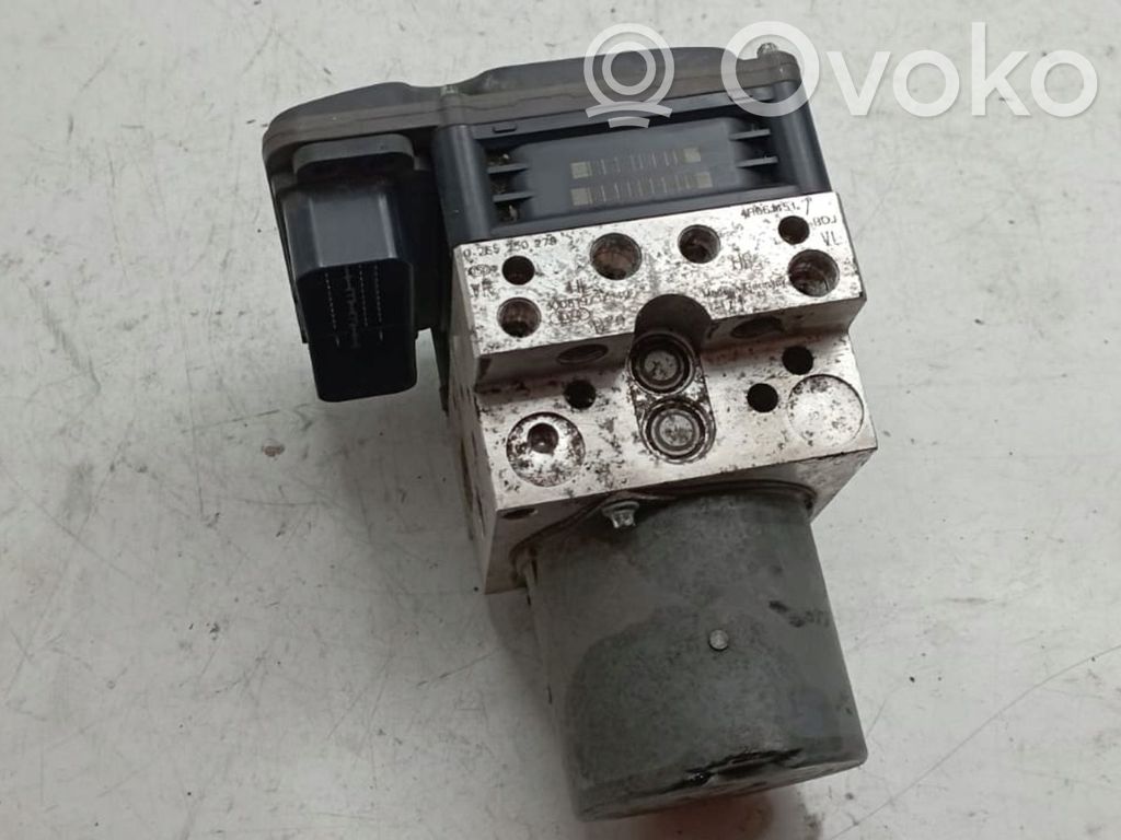 Audi A8 S8 D4 4H Bomba de ABS 
