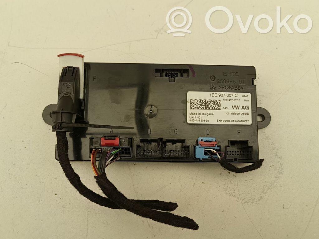Volkswagen ID.4 Climate control unit 