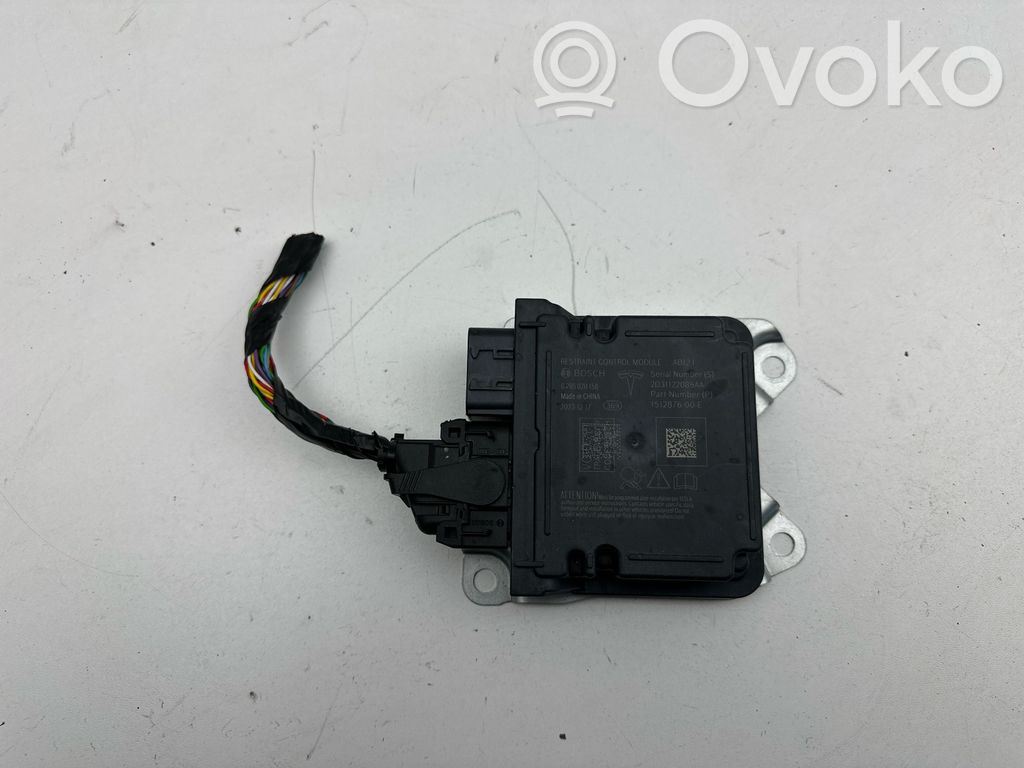 Tesla Model Y Airbag control unit/module 
