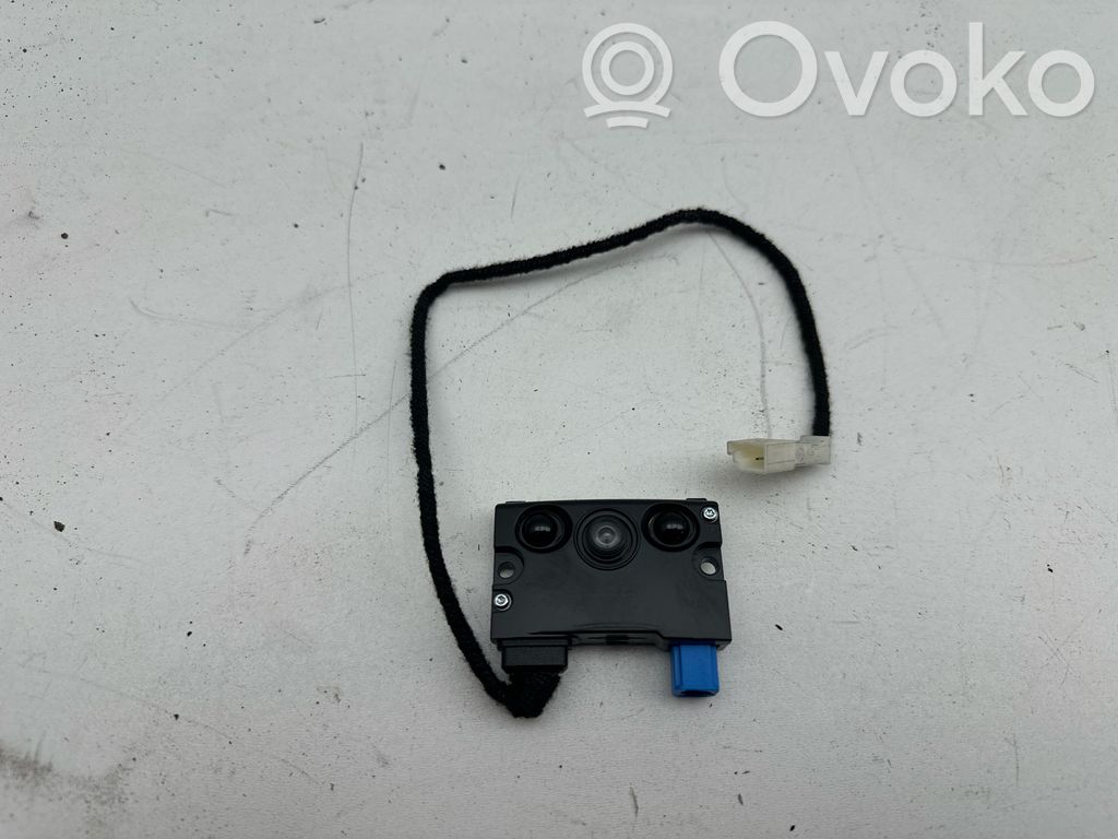 Wing mirror camera   158812471I