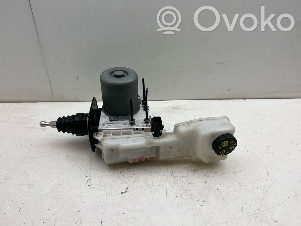 Volvo EX30 Servofrână 