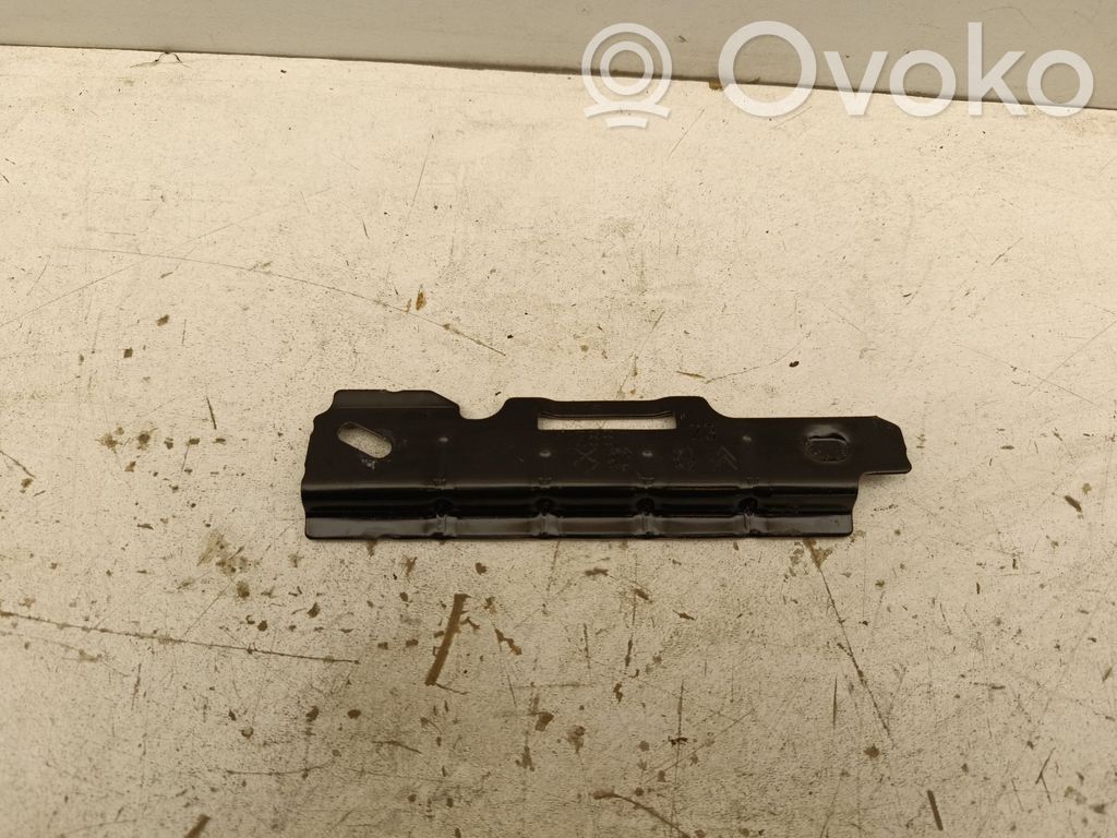 Peugeot 208 II Other body part 