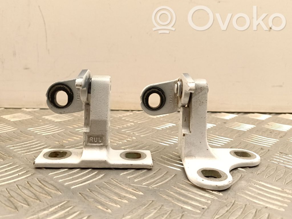 Tesla Model Y Rear door hinge set 