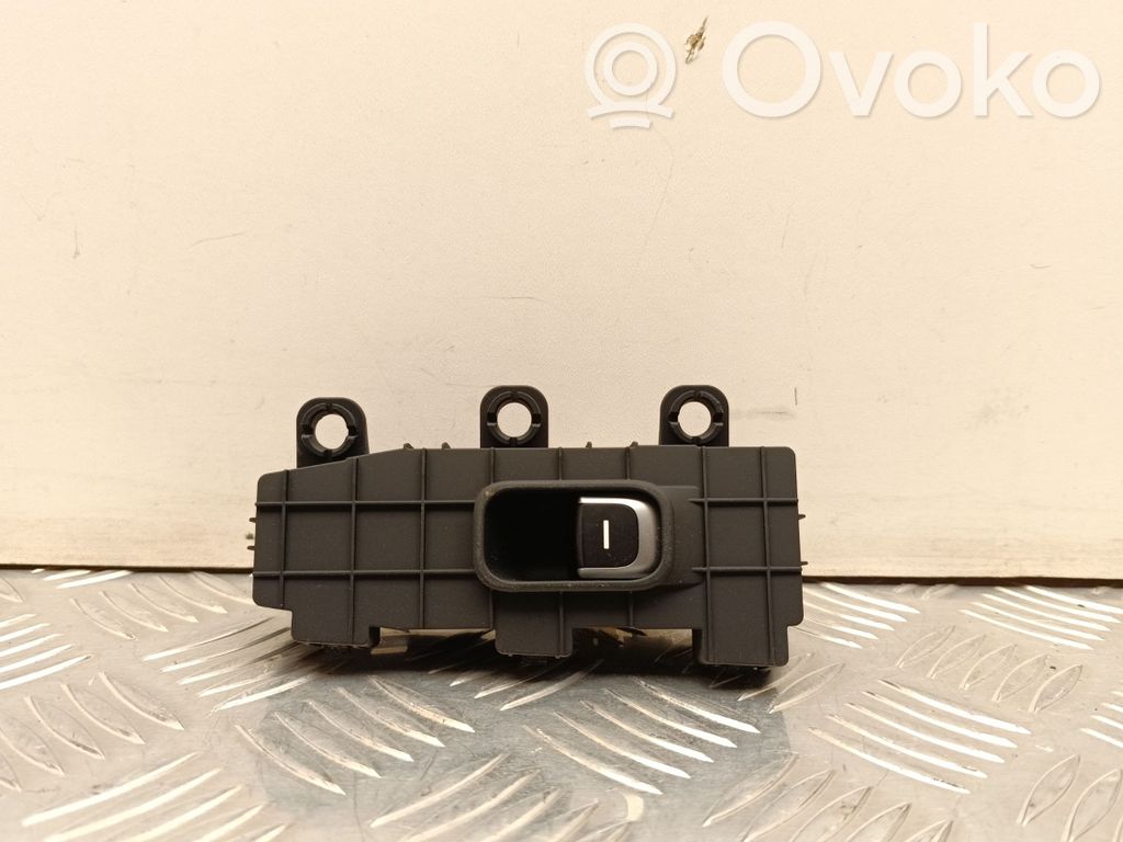 KIA Niro Electric window control switch 