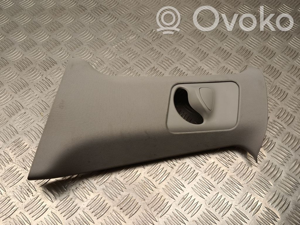 Tesla Model Y Pilar (B) (superior) 