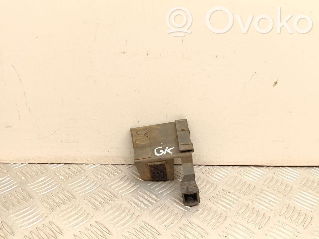 Tesla Model Y Sill supporting ledge 