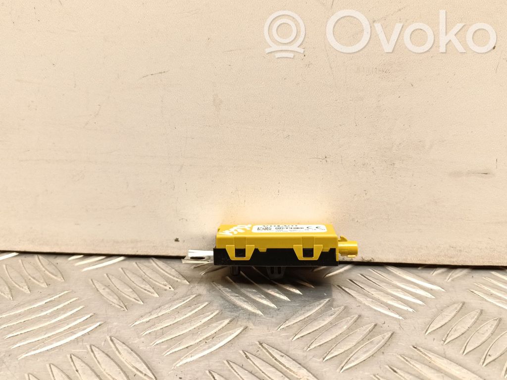 Volvo XC40 Antenos stiprintuvas 