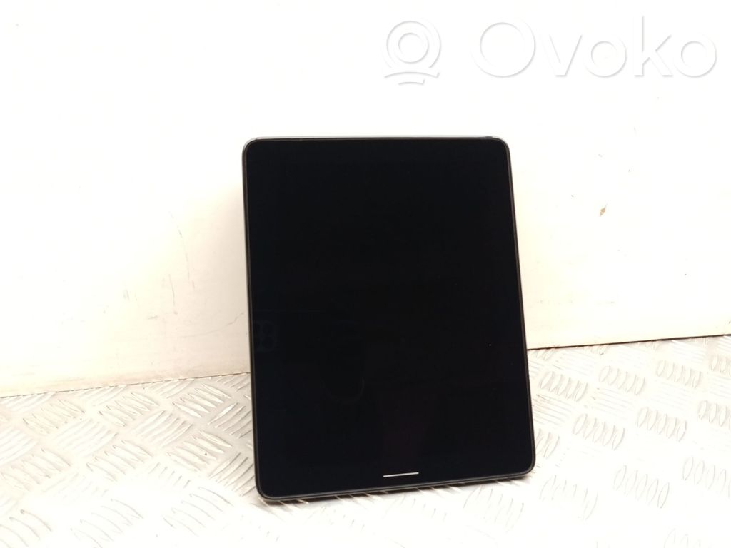 Polestar 2 Screen/display/small screen 