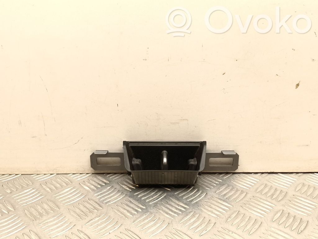 Polestar 2 Trunk lock loop 