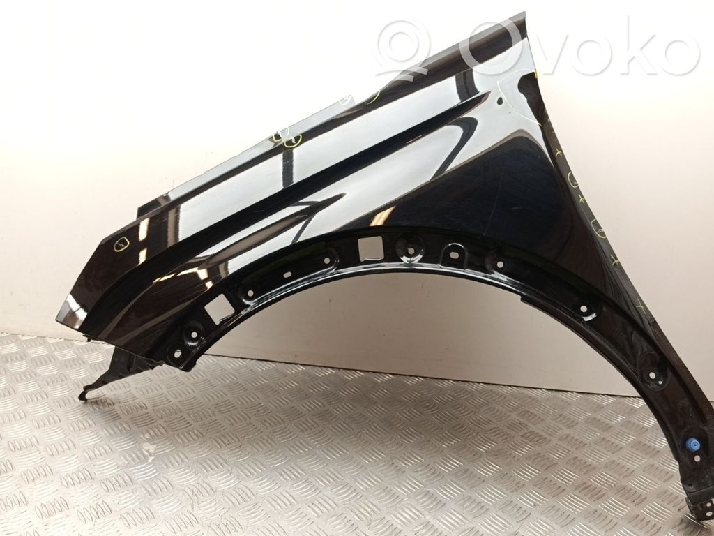 Peugeot 5008 II Błotnik przedni 