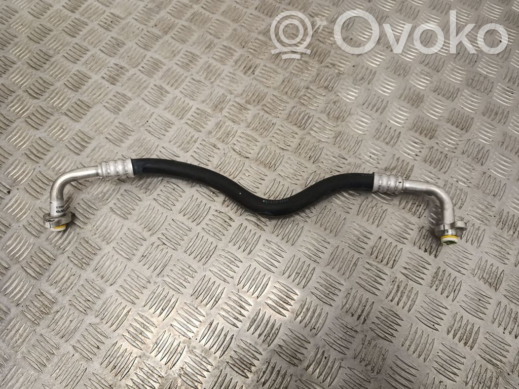 Polestar 2 Ilmastointilaitteen putki (A/C) 
