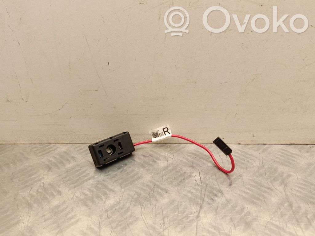 Tesla Model 3 Filtr anteny 