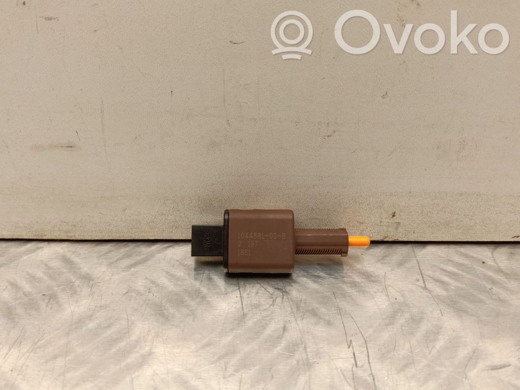 Tesla Model 3 Brake pedal sensor switch 