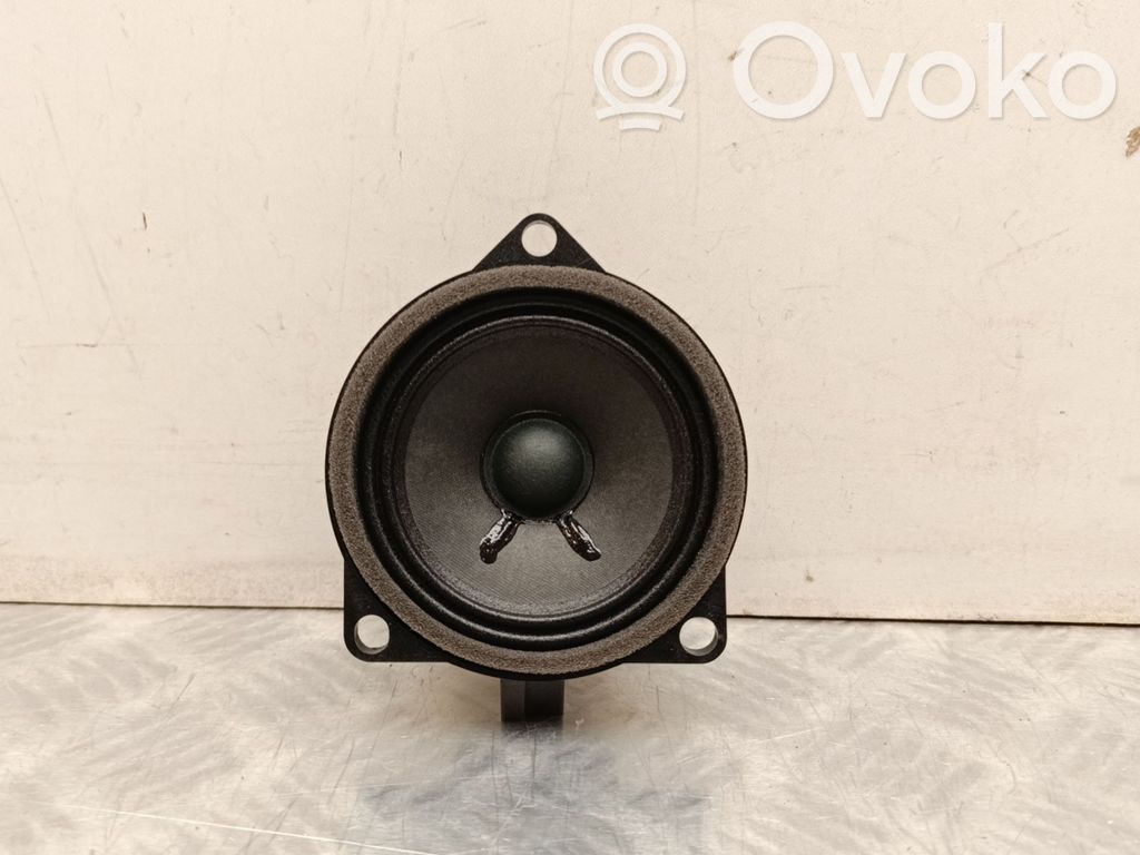 Volvo XC40 Haut-parleur de porte avant 