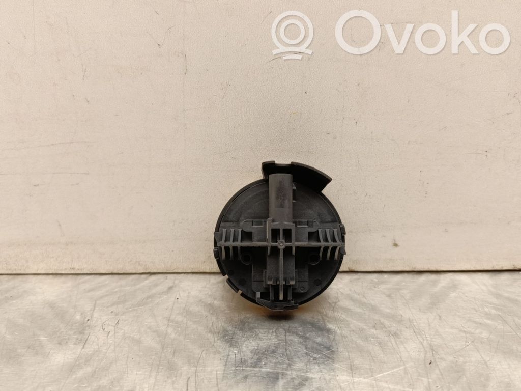 Skoda Enyaq iV Airbagsensor Crashsensor Drucksensor 
