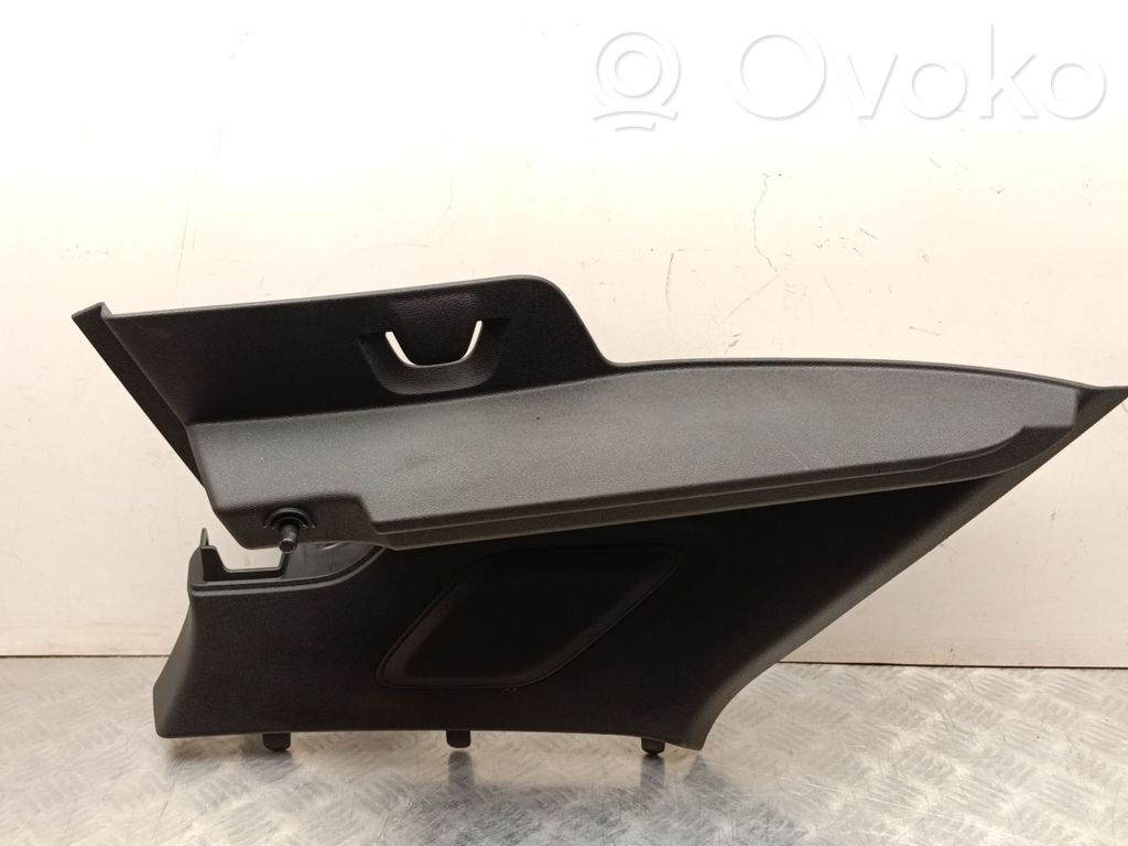 Volvo XC40 Pilar (C) 