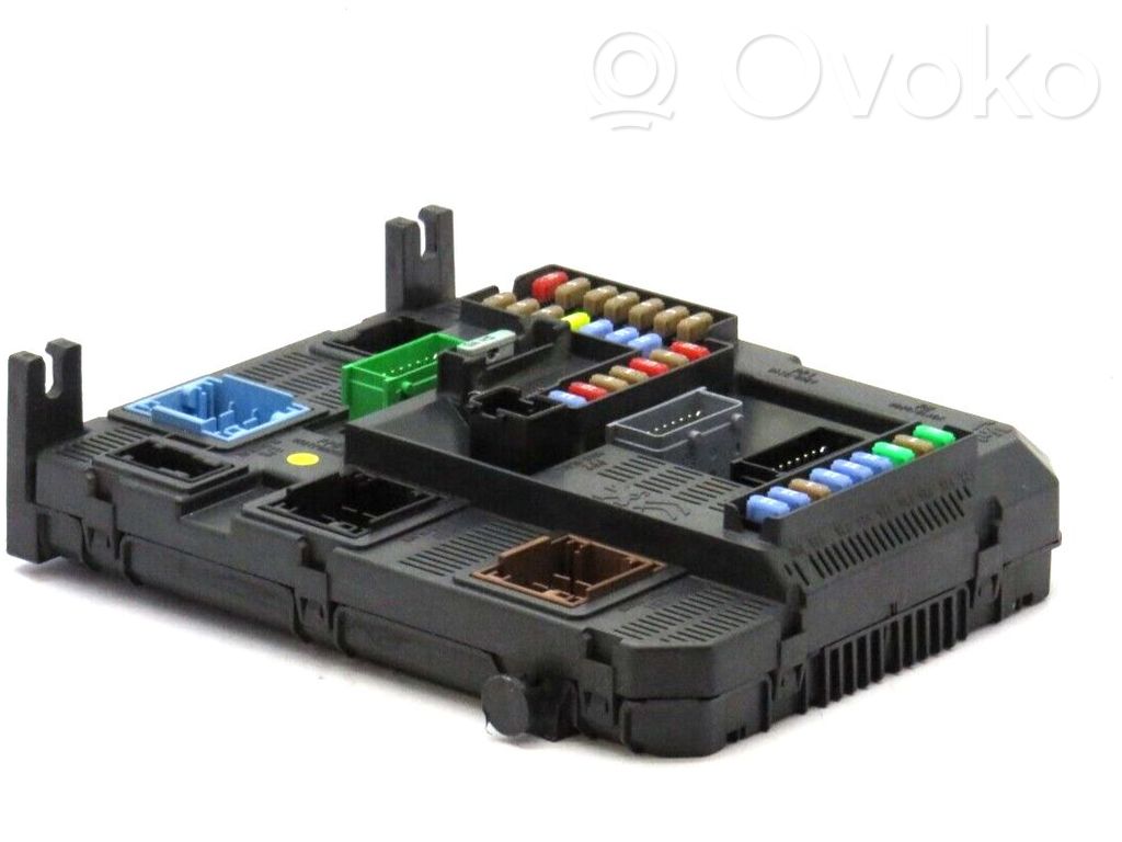 Citroen C4 II Picasso Modul de control caroserie central 