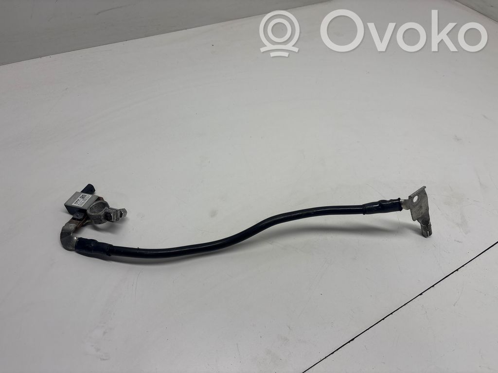 Minus / Klema / Przewód akumulatora   6832657,0427552734KW,12037310