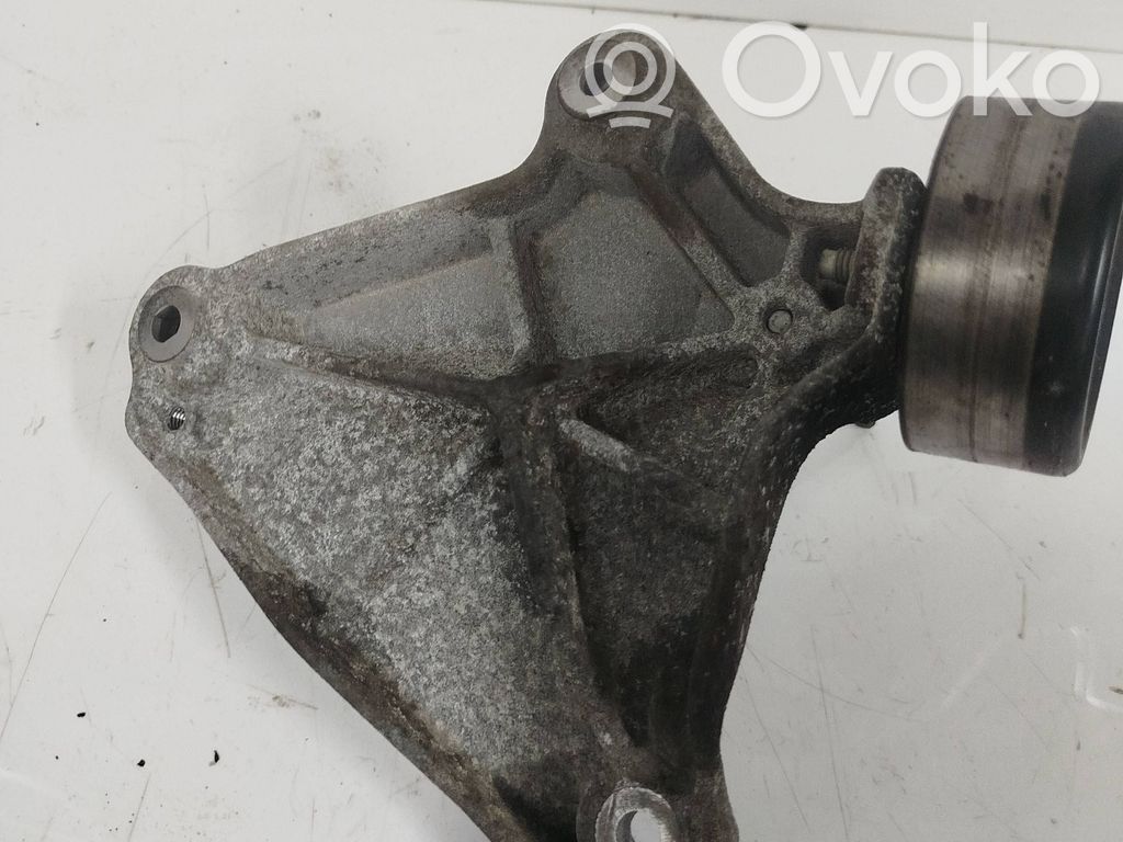 Opel Insignia A A/C compressor mount bracket 