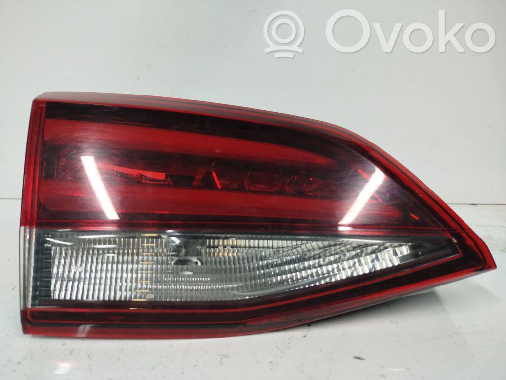 Opel Astra K Takaluukun takavalot 
