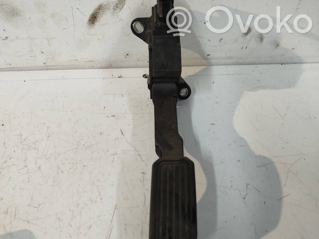 Toyota Verso-S Accelerator throttle pedal 
