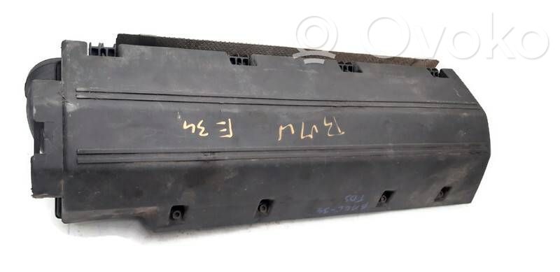 BMW 5 E34 Air filter box 