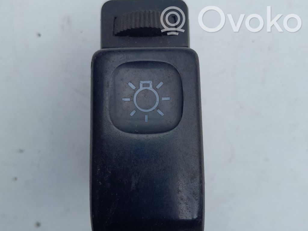 Volkswagen Golf II Interruptor de luz 