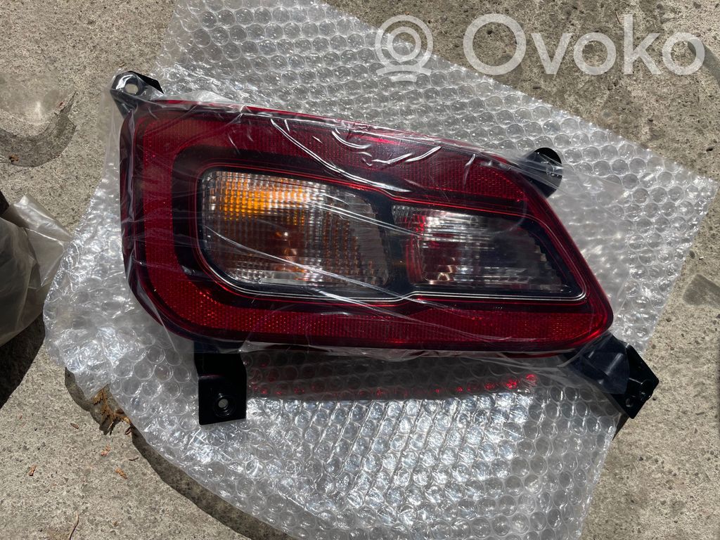 Hyundai Kona I Lampă spate în caroserie 