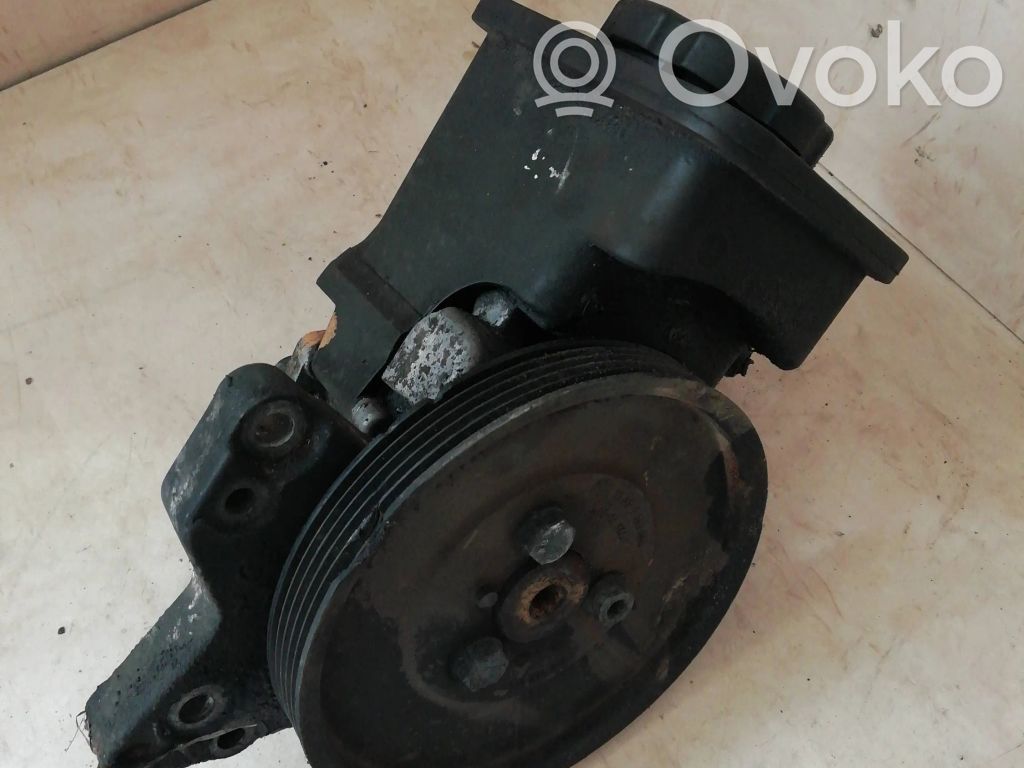 Power steering pump