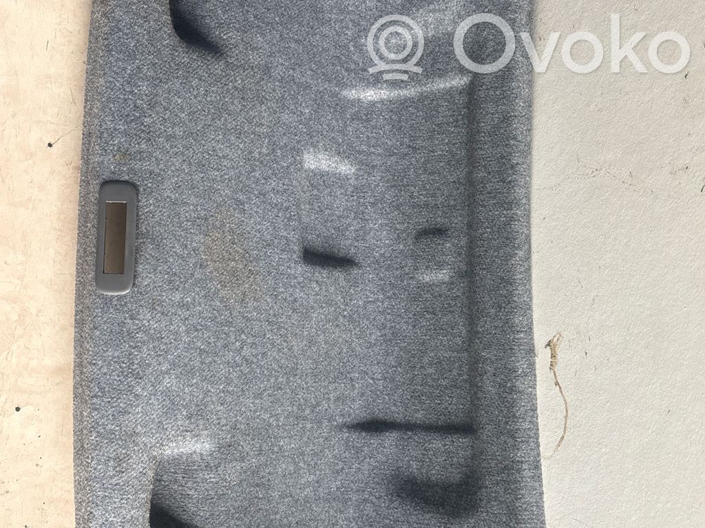 Volvo S80 Tailgate trim 