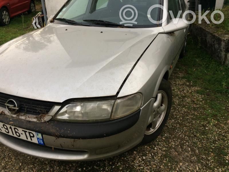 Opel Vectra B Двигатель 