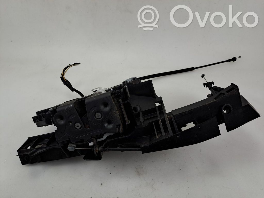 Volvo V50 Front door lock 
