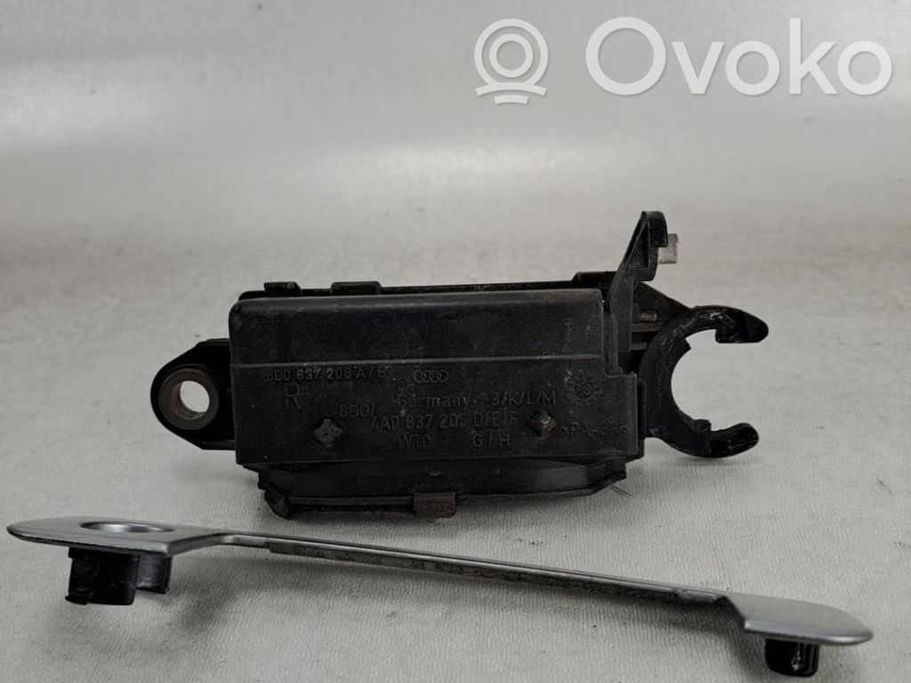 Audi A4 S4 B5 8D Klamka zewnętrzna drzwi przednich 