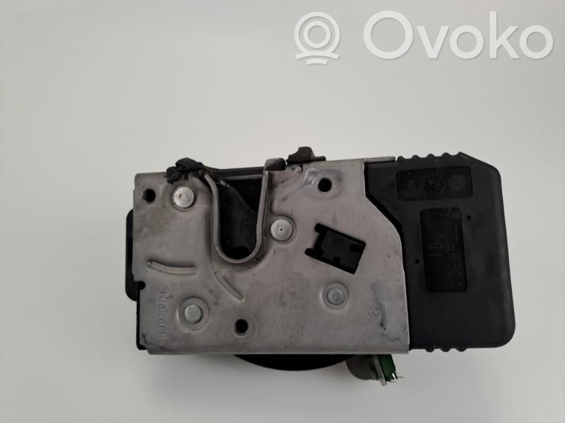 Opel Combo C Etuoven lukko 