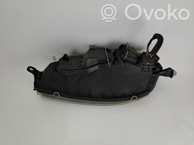 Fiat Punto (188) Lampa przednia 