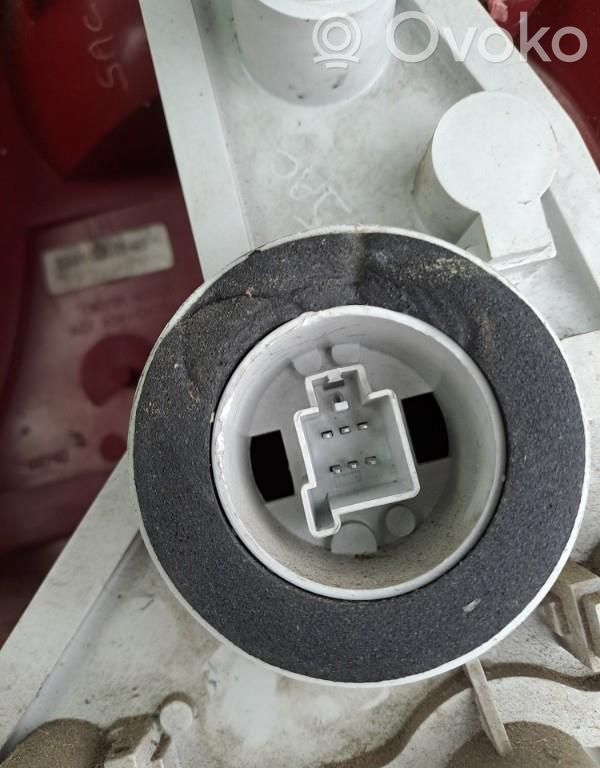 Ford Focus Lampă spate în caroserie 