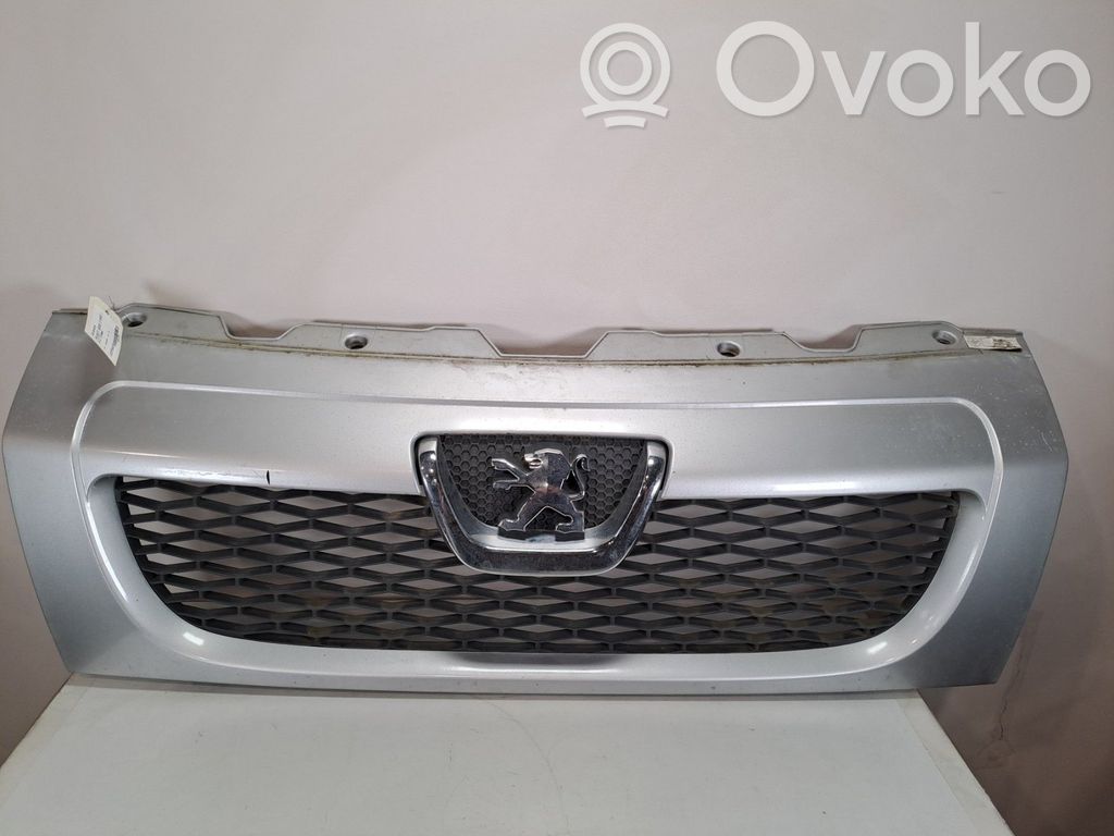 Peugeot Boxer Front grill 