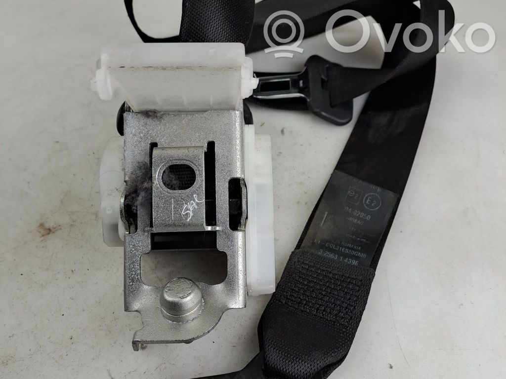 Opel Vectra C Cinturón delantero 