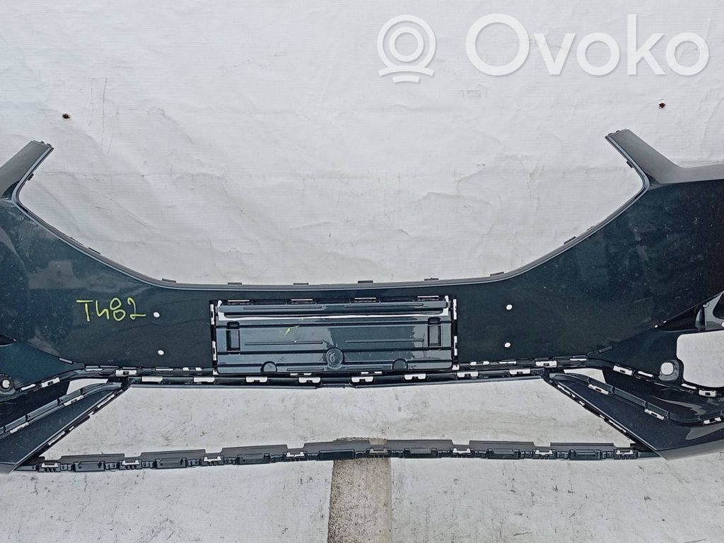 Front bumper   5FA807217,M2220201,5FA807221
