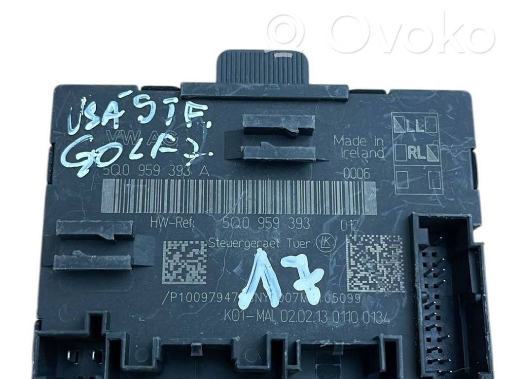 Volkswagen Golf VII Door control unit/module 