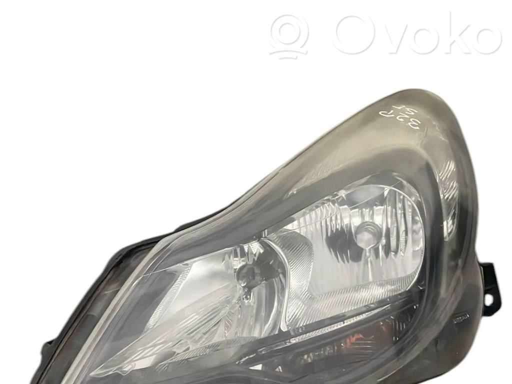 Opel Corsa D Scheinwerfer 