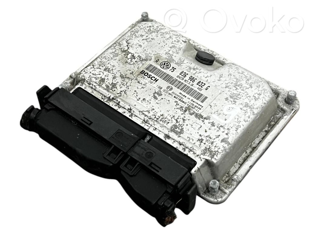 Engine control unit/module   036906032G,26SA8531,0261207190